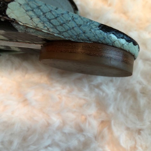 Via Spiga slides size 8M - Picture 2 of 9